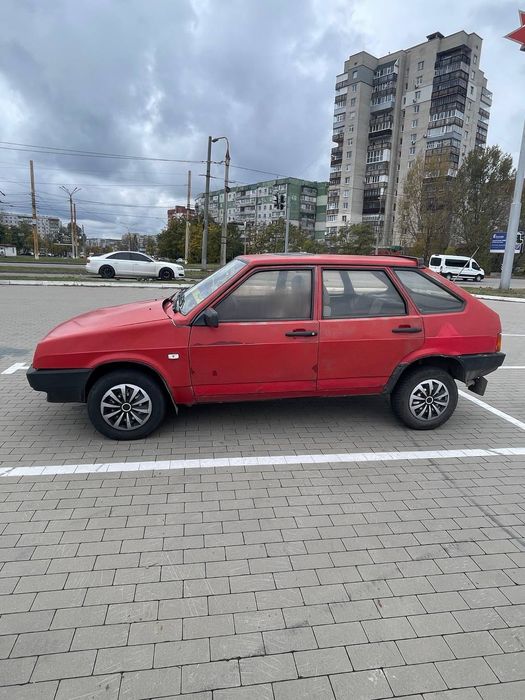 Продам автомобиль Ваз-21093