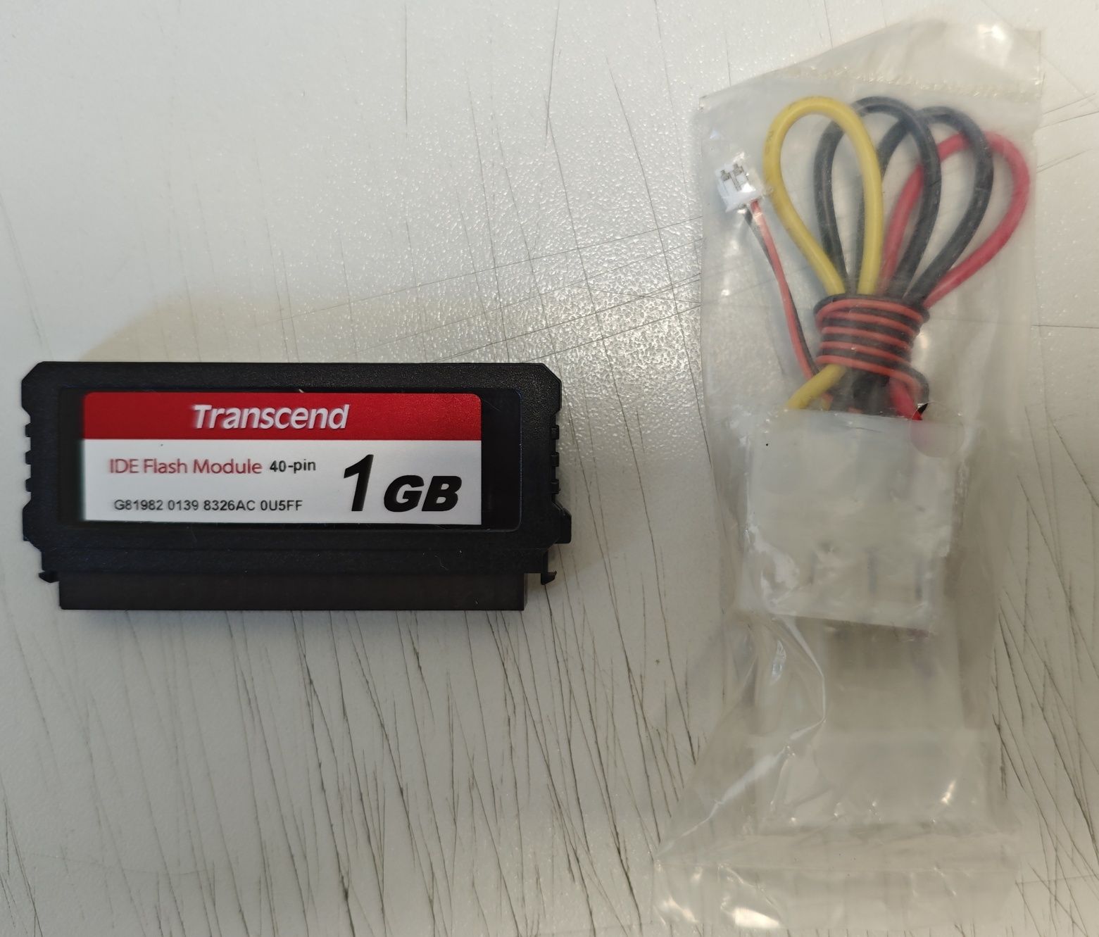 Transcend Dysk flash 1024MB z interfejsem IDE 40pin wtyk NOWY