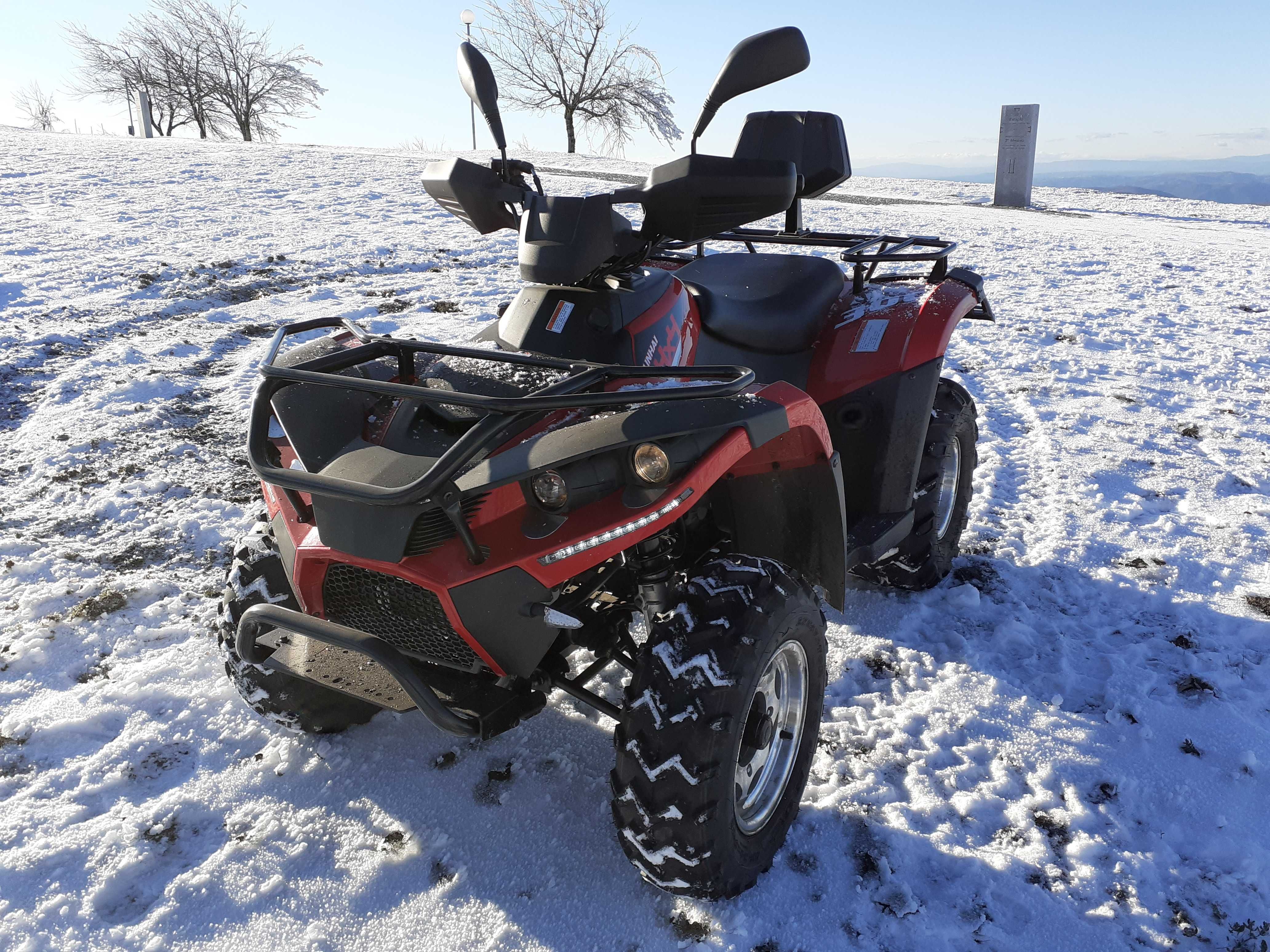 Moto 4x4 Linhai 300. Impecável, com revisões em dia,