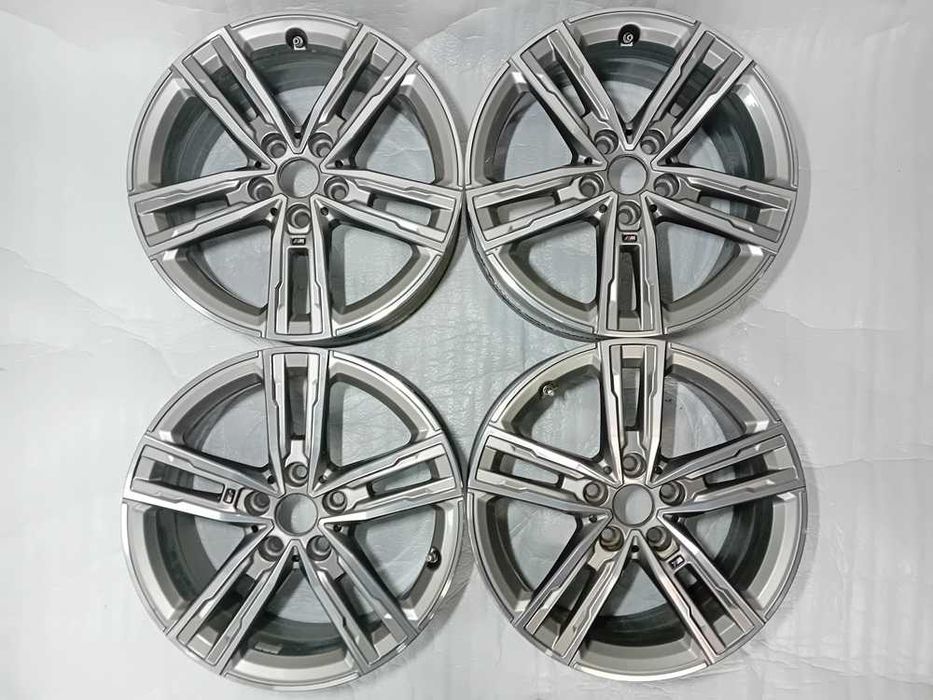 Komplet felg BMW 17" 7,5Jx17 ET:54 Seria: 1'  Seria: 2'  nr mag. 1/089