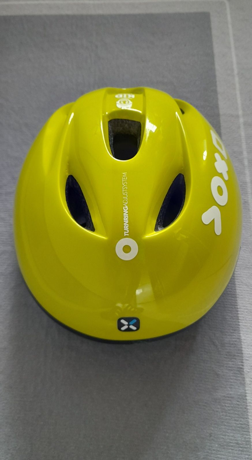 Novo capacete BTWIN criança
