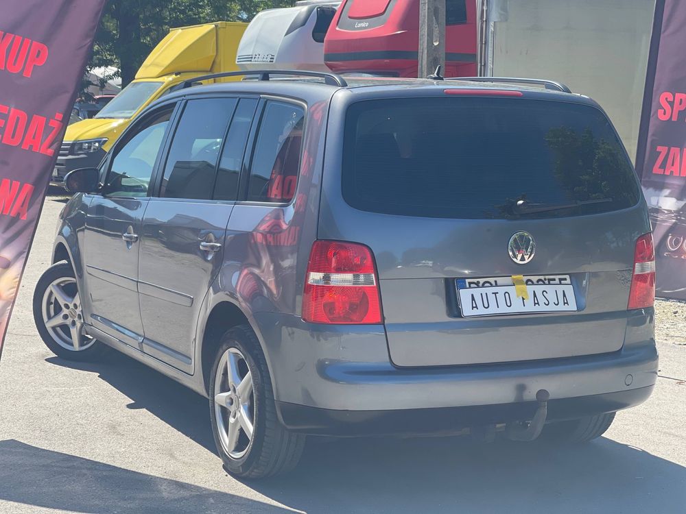 Volkswagen Touran 1.9D**Hak**7 osobowy**Niezawodny**Zamiana* *Klima**