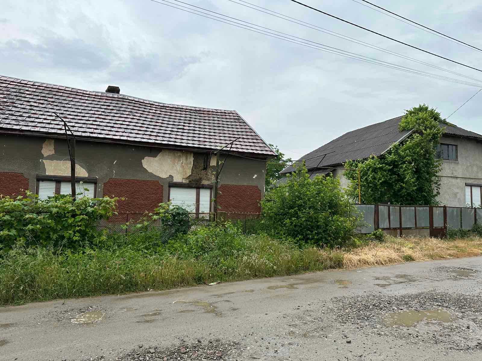 Житл. буд.: Закарпатська обл., с. Гетиня, вул. Набережна, 33