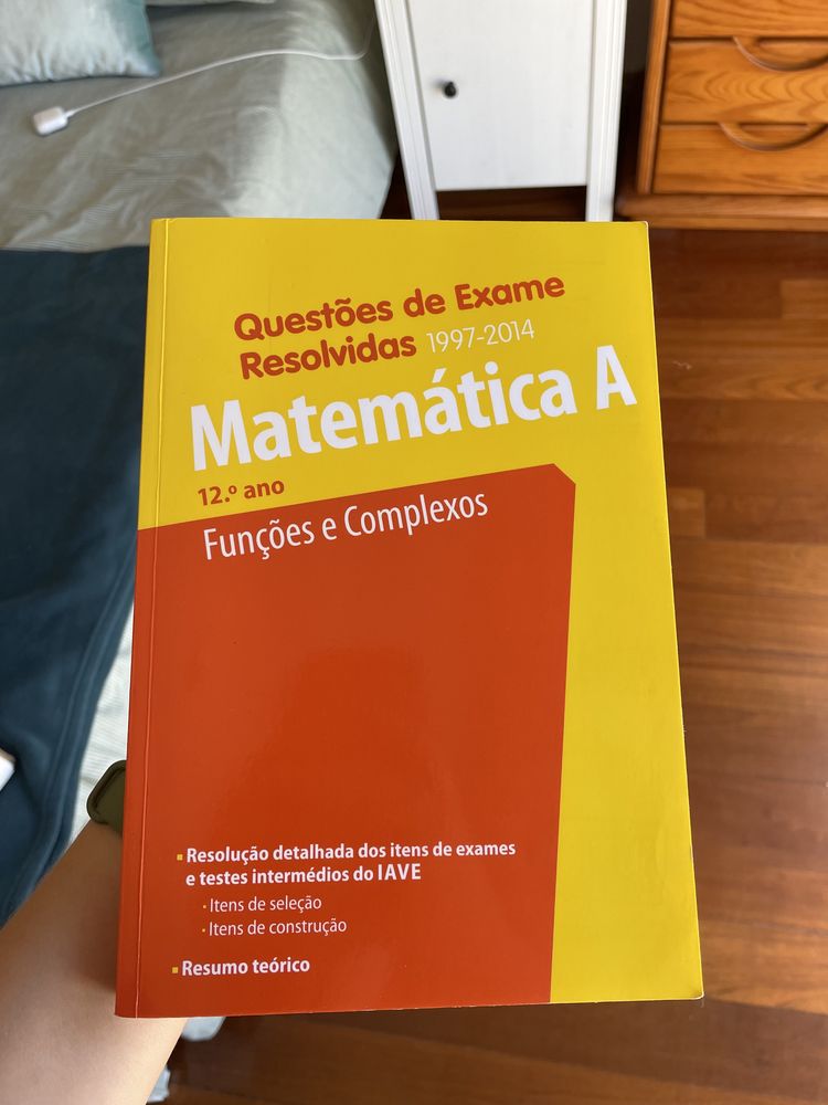 Livro de Exames Matematica A