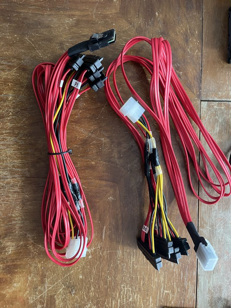 Kontroler SAS S-ATA  PCI-E