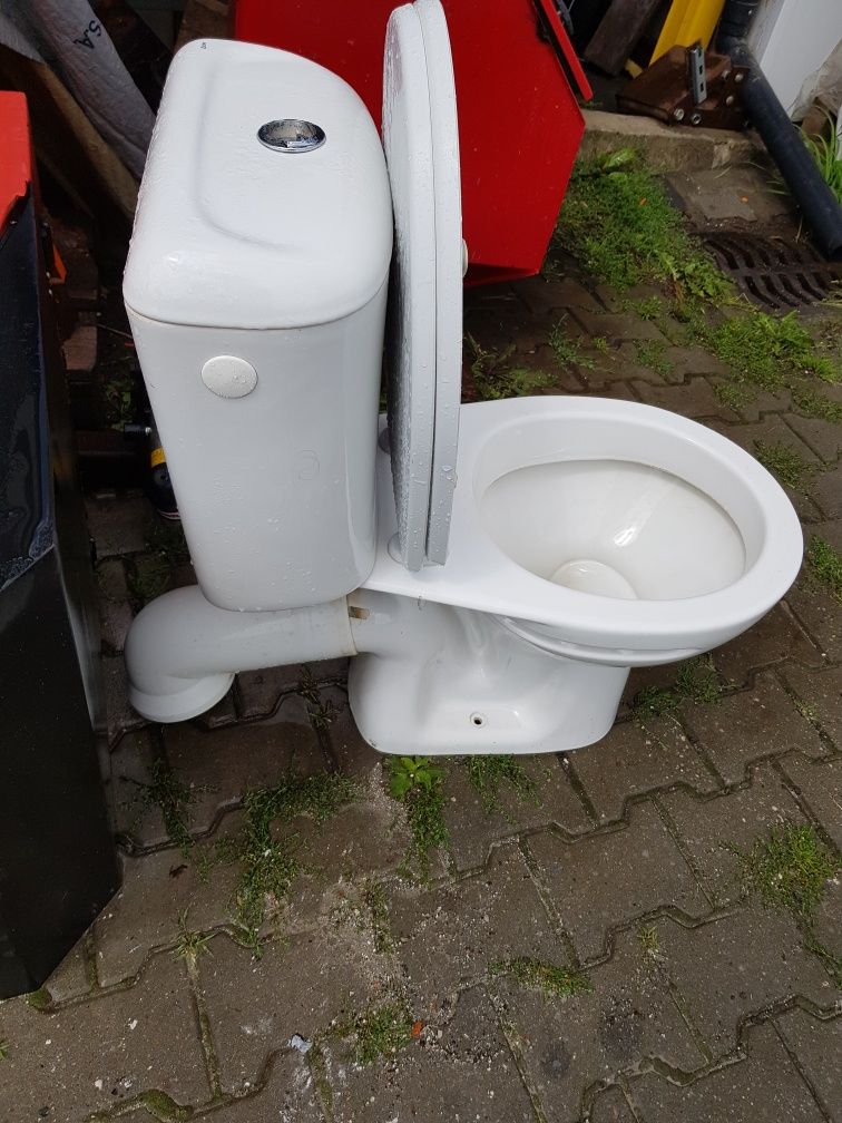 Toaleta stojąca, wc, ubikacja