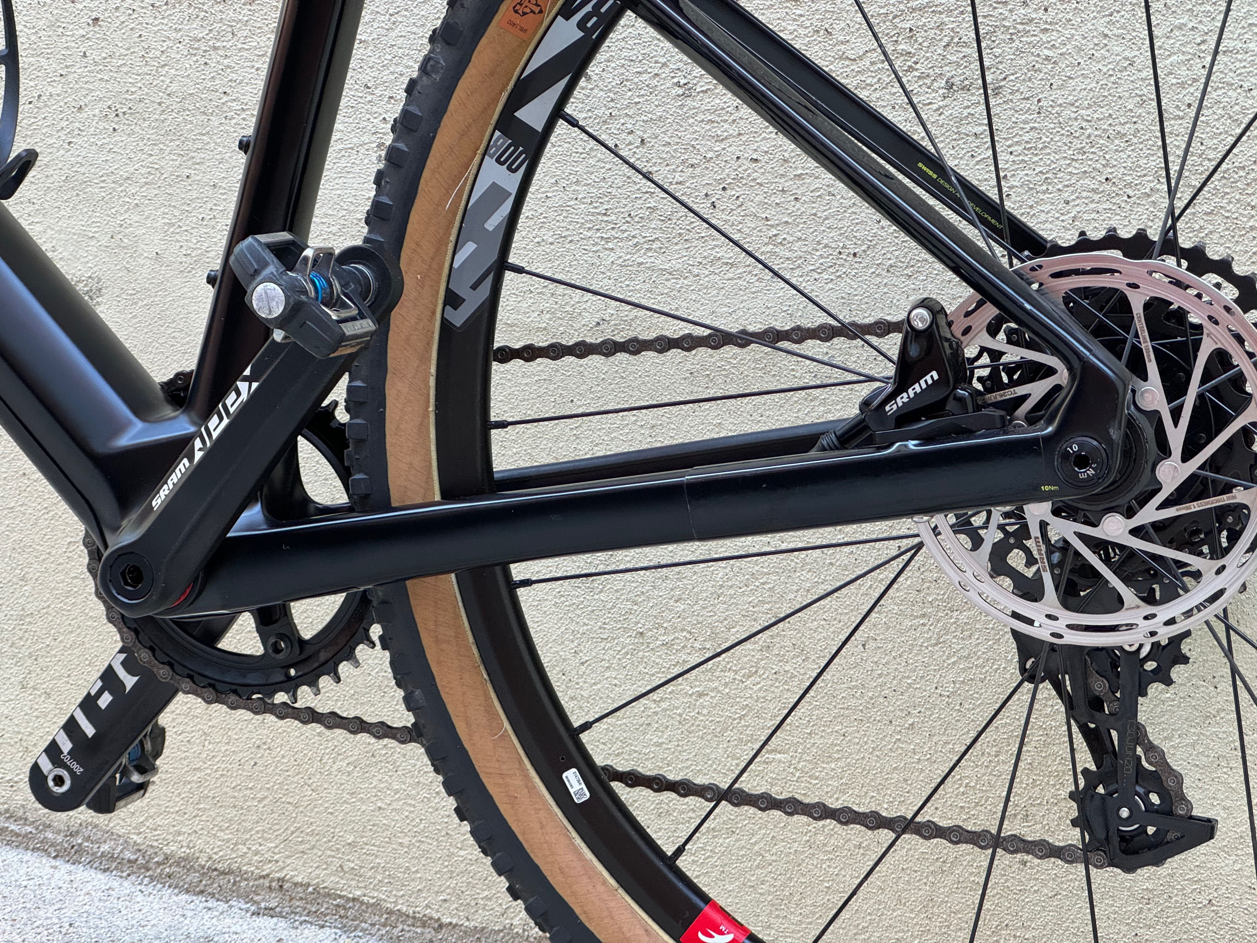 Bicicleta Gravel BMC URS ONE