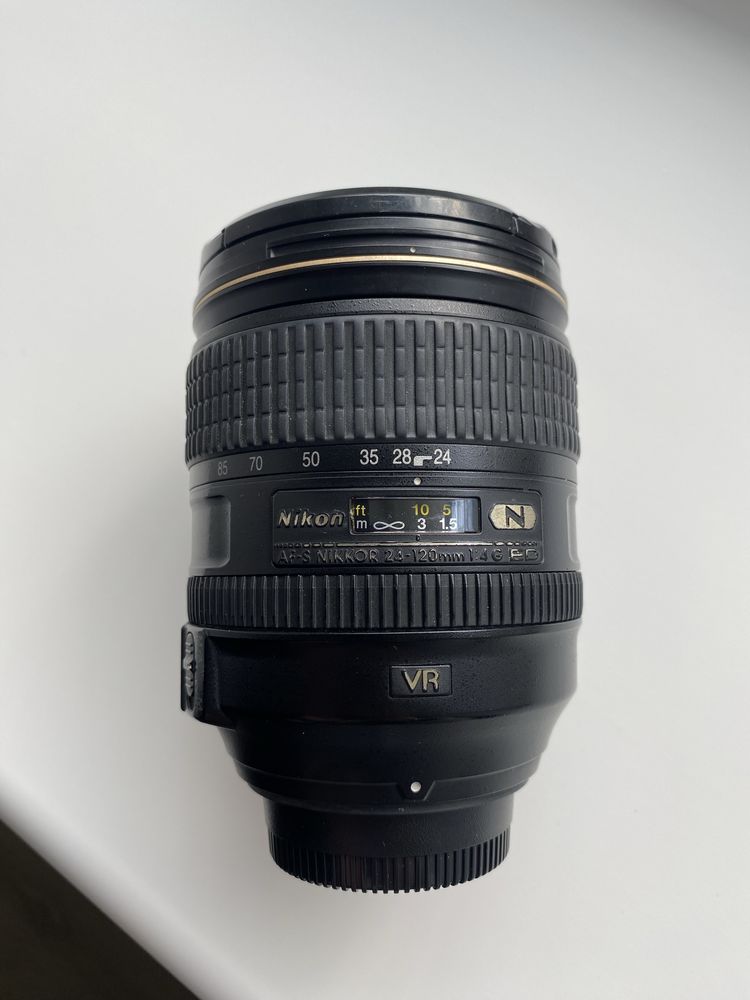 AF-S Nikkor 24-120mm 1:4G ED VR