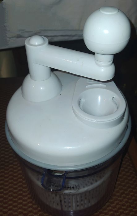 Кухонный комбайн и миксер