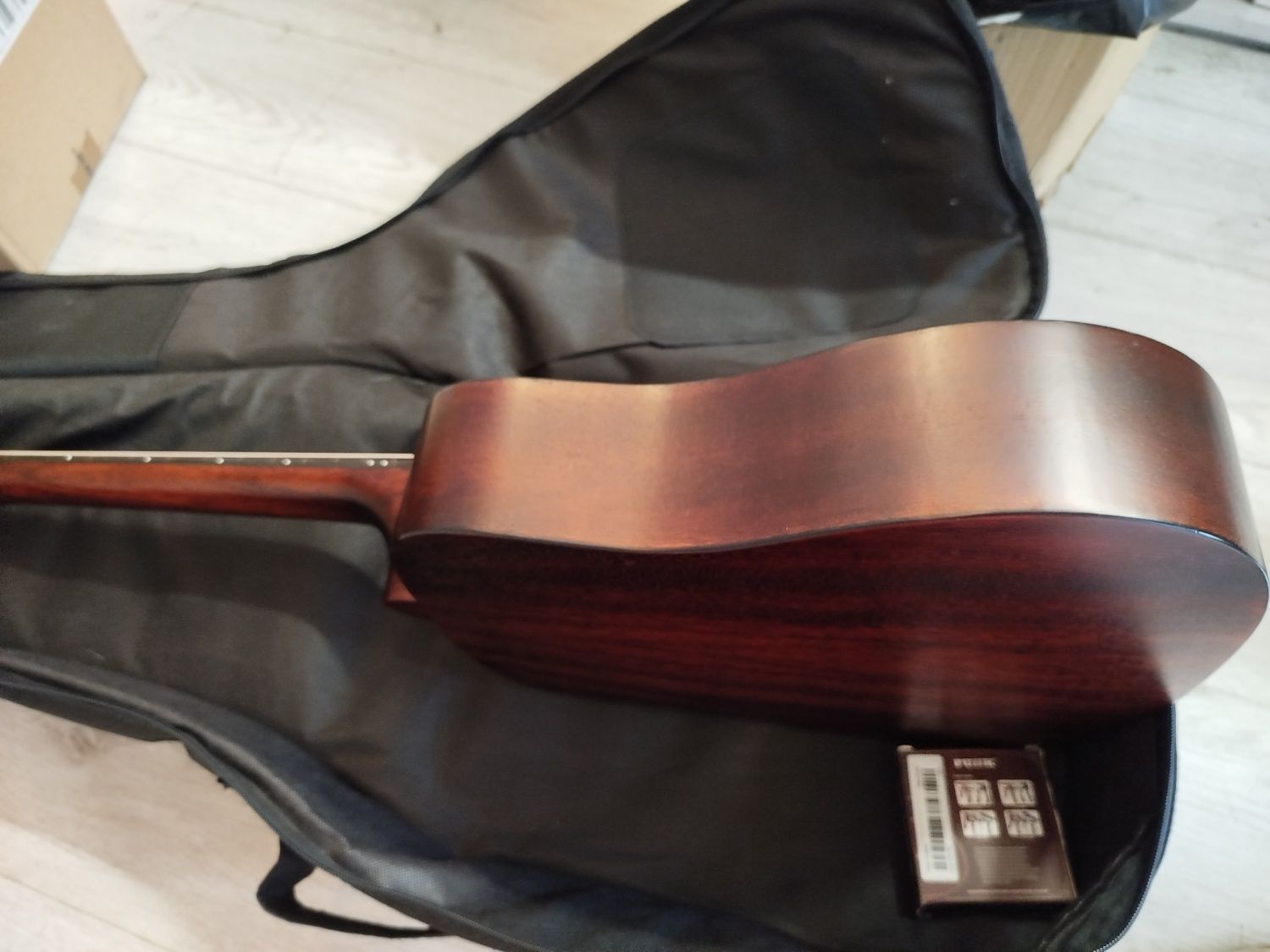 Guitarra acústica Harley benton delta blues (traveleller)