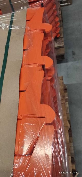 Regały wspornikowe nowe magazynowe jednostronne H400cm ramiona 100cm