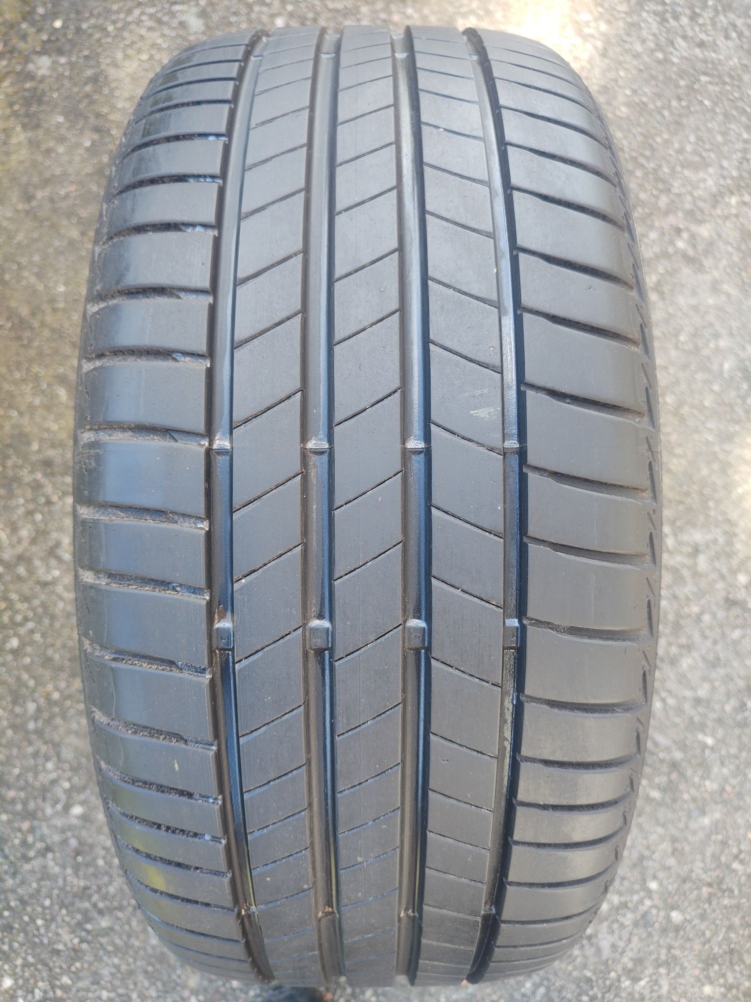 1szt Bridgestone Turanza T005 245/40/19 96W 7mm 2022rok