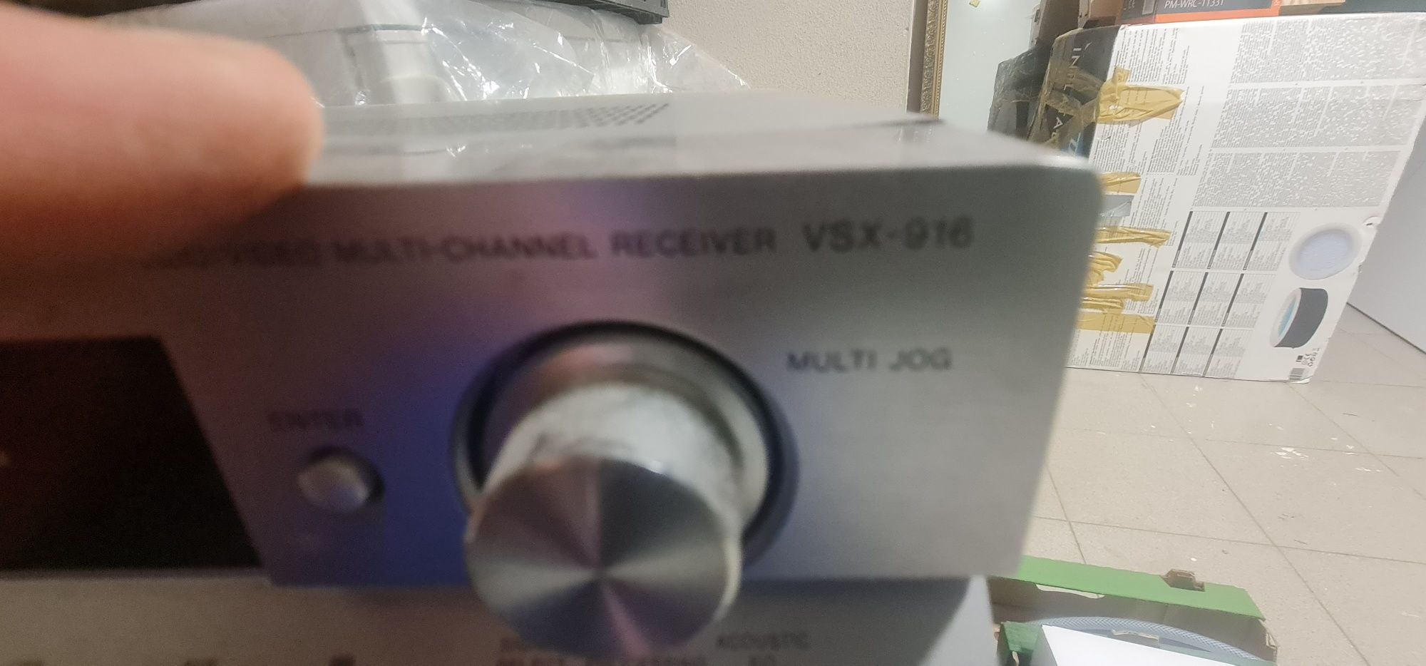 Amplituner pioneer