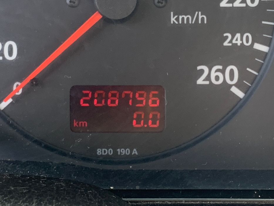 Vendo áudi A4 1.6