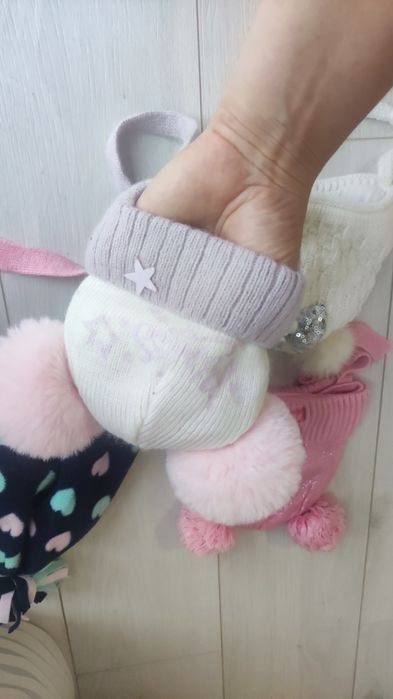 Лот 250 грнШапки для дівчинки з народження 0-6міс