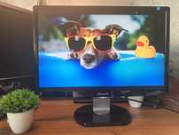 Монитор 22" Philips 220C1 Full HD