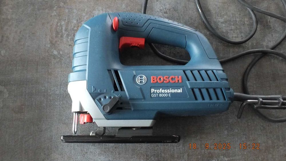 wyrzynarka BOSCH GST 8000 E Professionalna