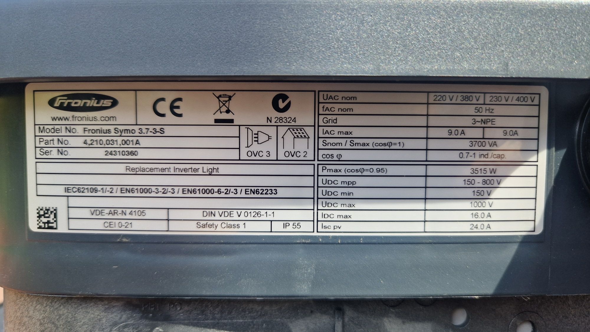 Falownik 3 fazowy Fronius symo 3.7-3-S