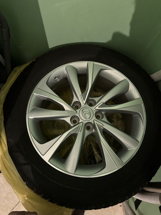 Opony zimowe z fegami 18 lexus nx 300h rozmiar 5x114,3