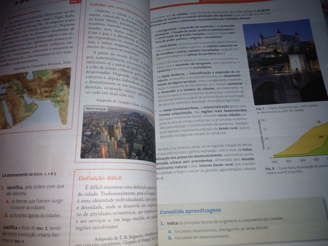 Livro geografia 8°ano