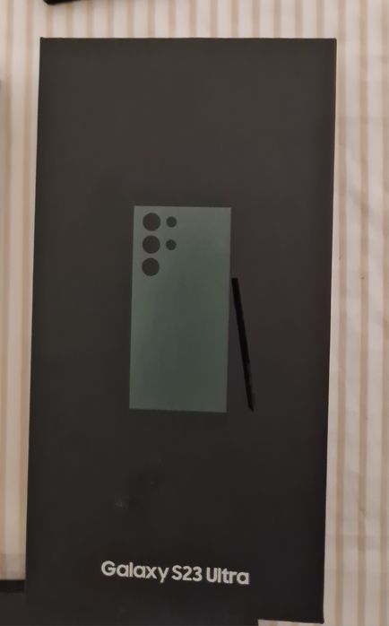Vendo sansung S23 Ultra novo