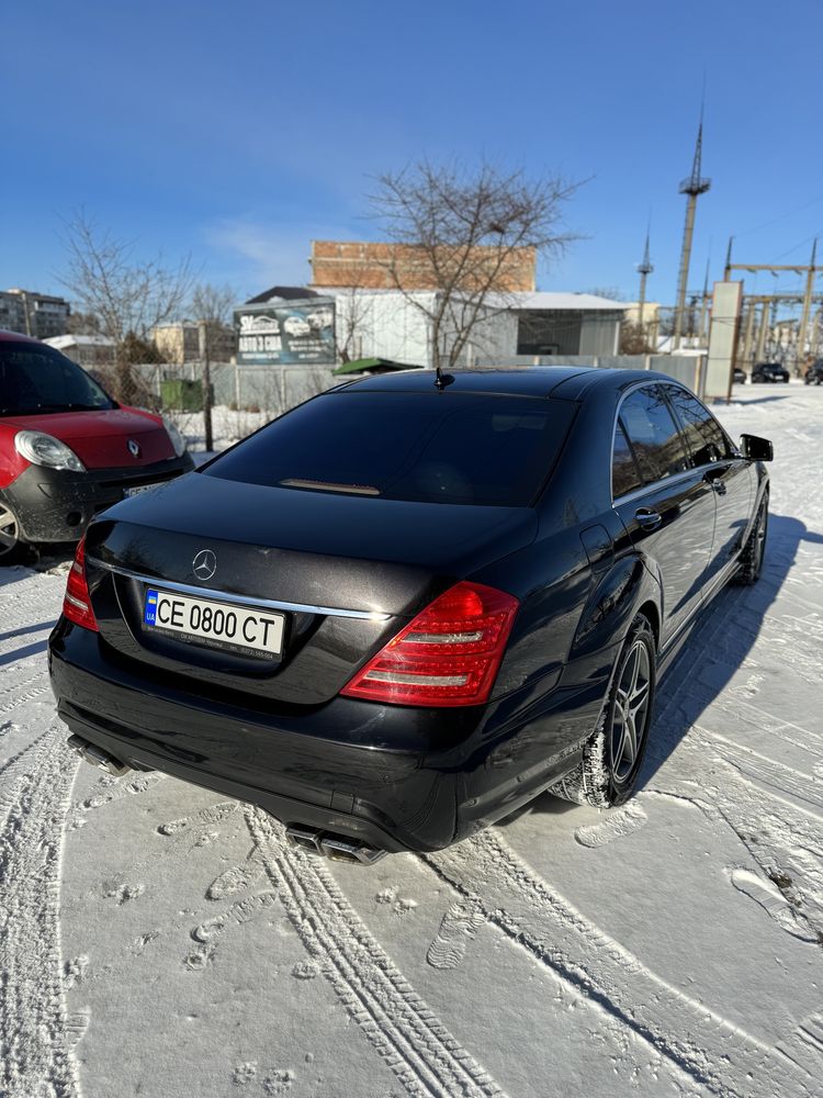 Mercedes s class w221