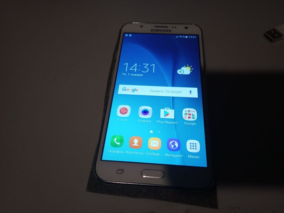Телефон samsung g7