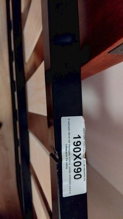 Estrado para cama com 190x90
Entrego em