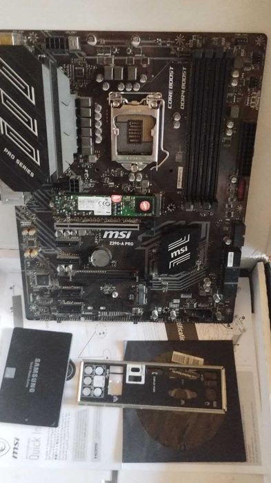 Материнская плата MSi Z390-a pRO