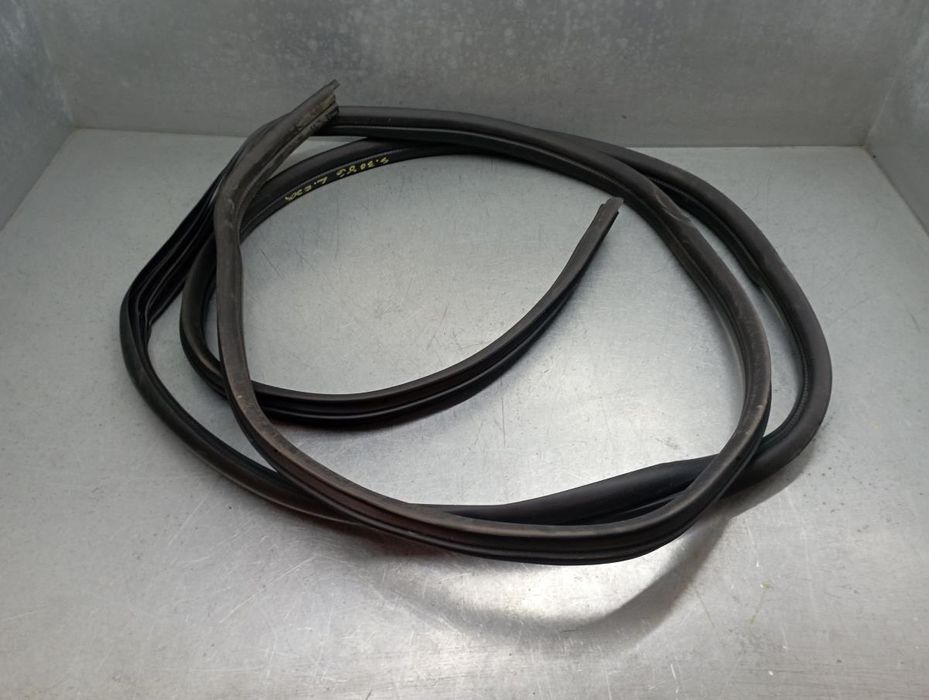 Revestimento porta trás esquerdo RENAULT Trafic III Combi (JG_)