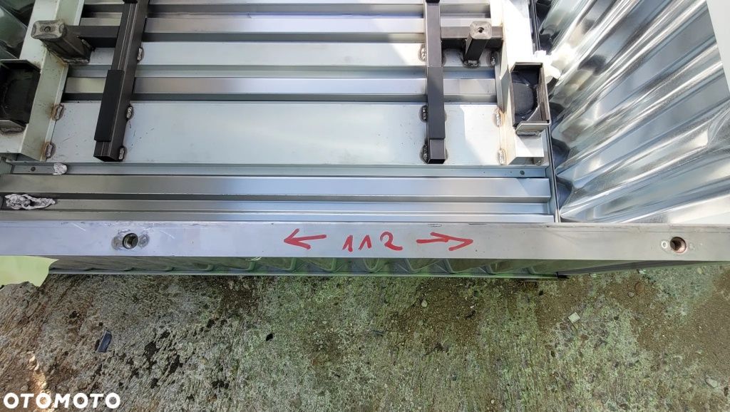 Skrzynia Pojemnik Kontener metalowy blaszany skrecana na podstawie 170