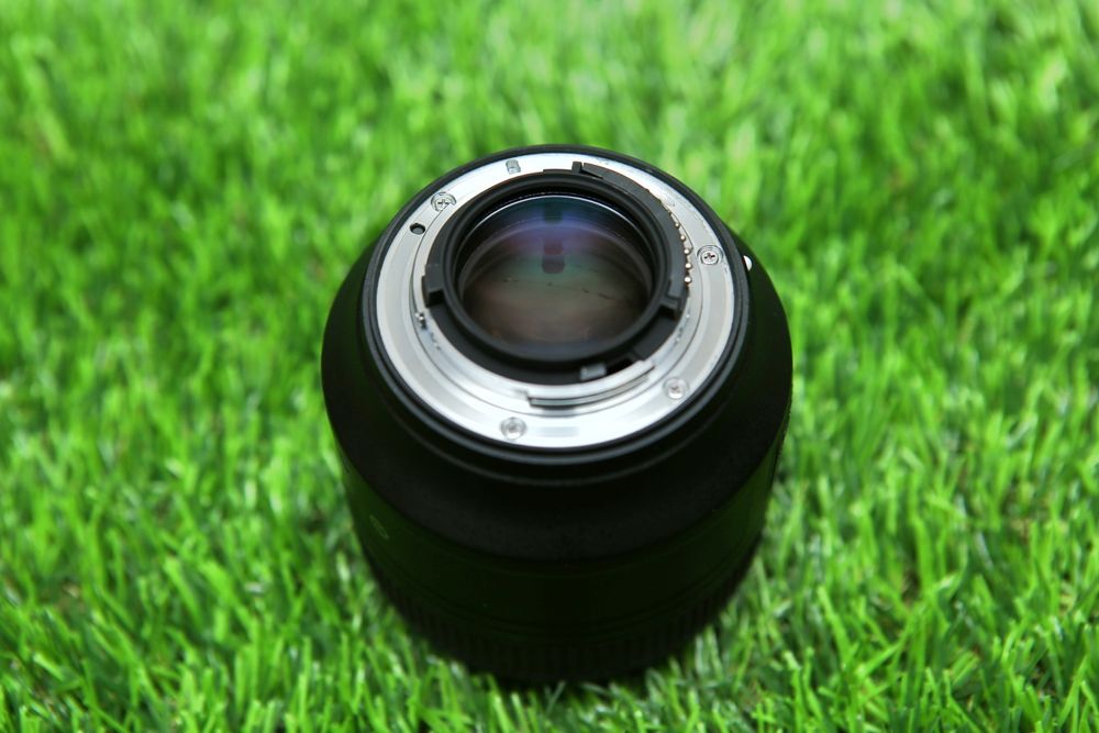 КАК НОВЫЙ!!! Nikon AF-S 85mm f/1.8G + Коробка!