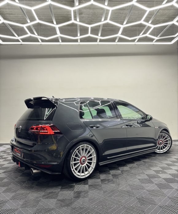 VOLKSWAGEN GOLF 7 GTI