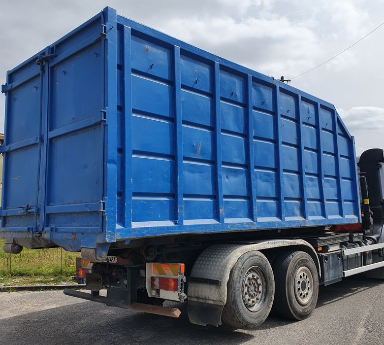 CONDUTAS, betoneiras, martelos demolidores, contentores e carrinhas