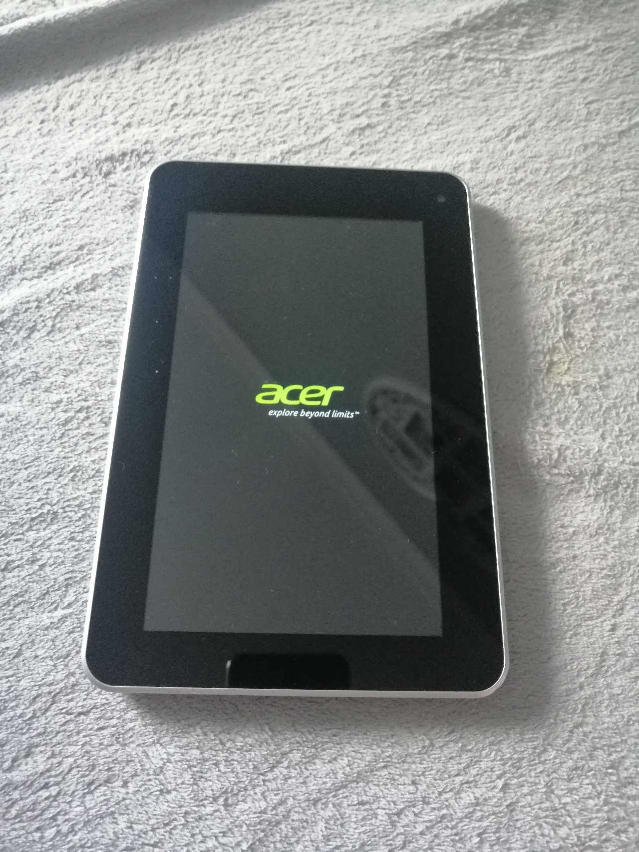 Vendo tablet a funcionar excelente da marca asus