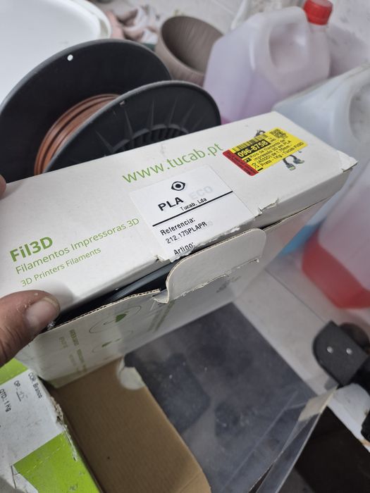 Impressora 3d com avaria