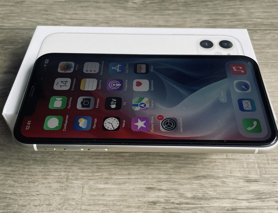 iPhone 11 128GB White Neverlock