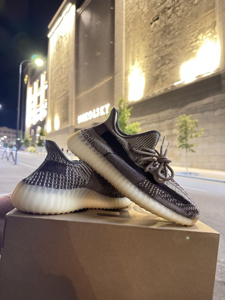 Adidas Yeezy 350 V2 оригінал