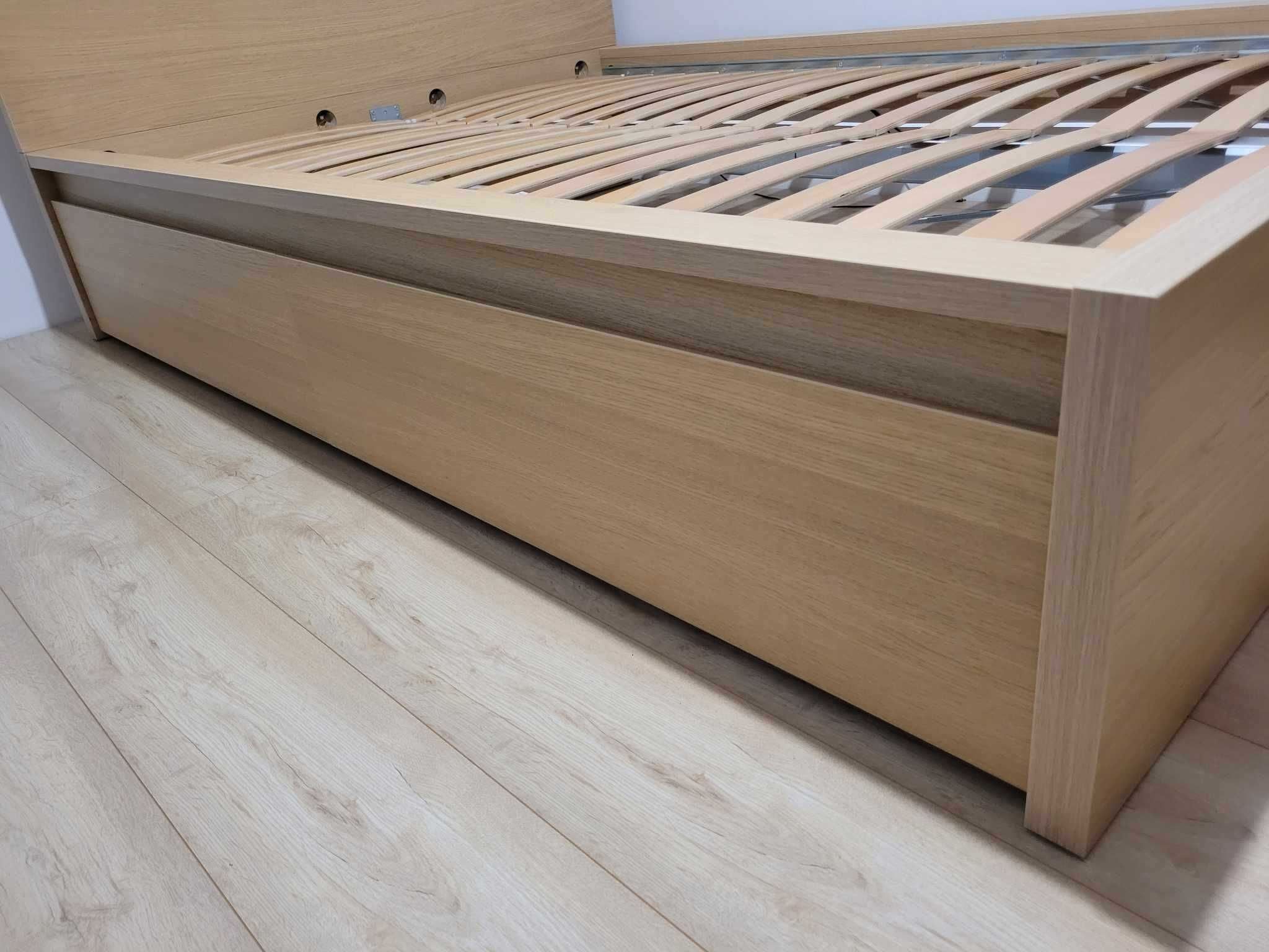 Łóżko Malm Ikea .