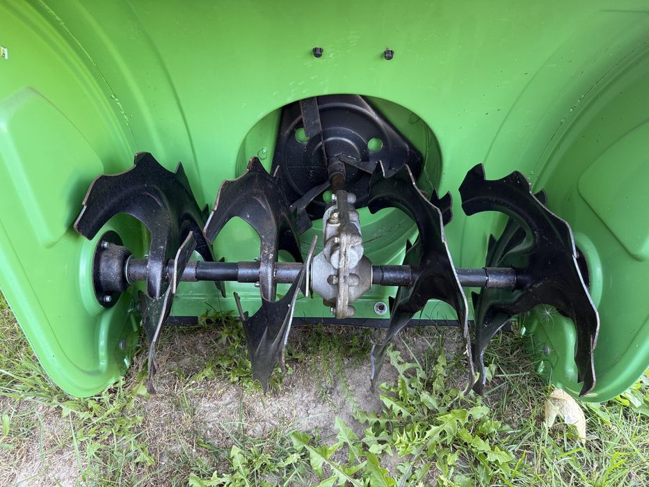 Odśnieżarka AGROMA ST7062L – 7KM super stan, używana tylko jeden sezon