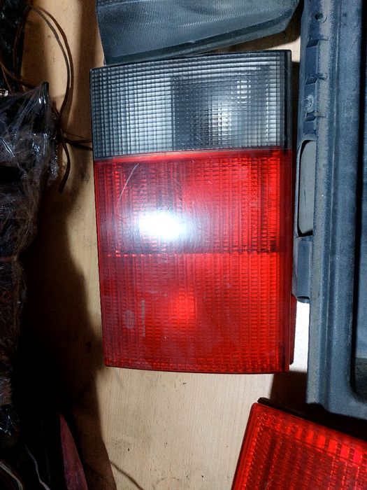 Стопы повороти бленда орігінал  Audi 100 С4