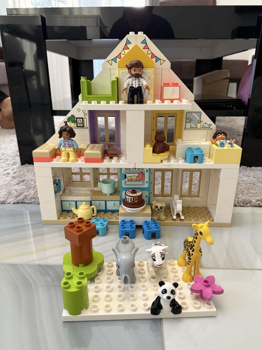 Lego DUPLO wielofunkcyjny domek 10929 plus małe zwierzeta 10904
