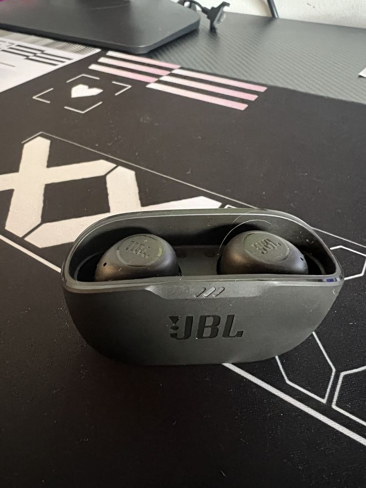 Vendo Auriculares JBL Wave Buds c/Microfone - Novos!