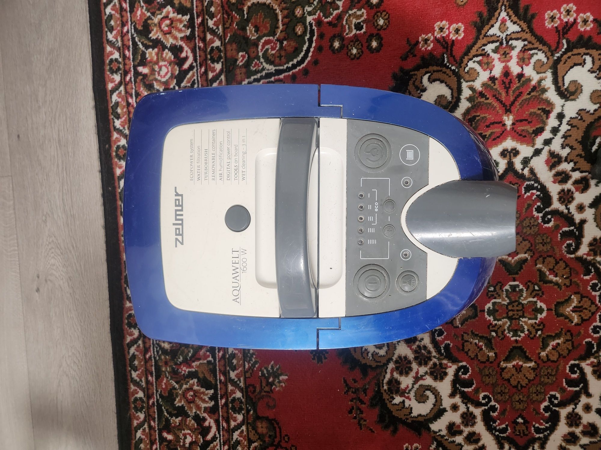 Миючій пилосмокт .Zelmer aquawel 1600t