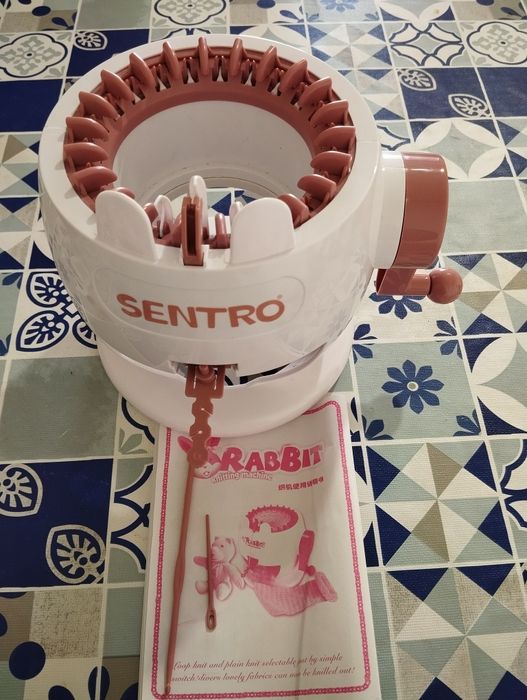 Máquina de tricô Sentro 22 agulhas