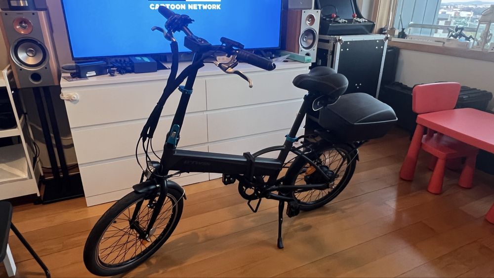 Bicicleta elétrica dobrável BTWIN 500e - com extras