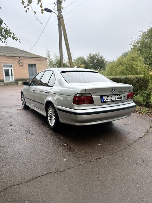 Продам бмв е39 2.5D