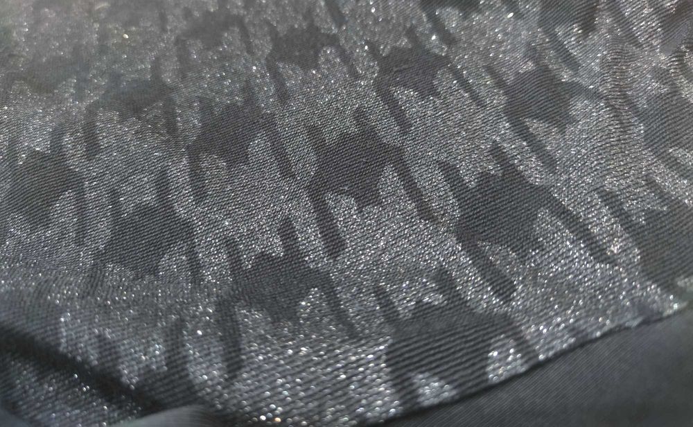 Margittes bluza czarna pasuje do L