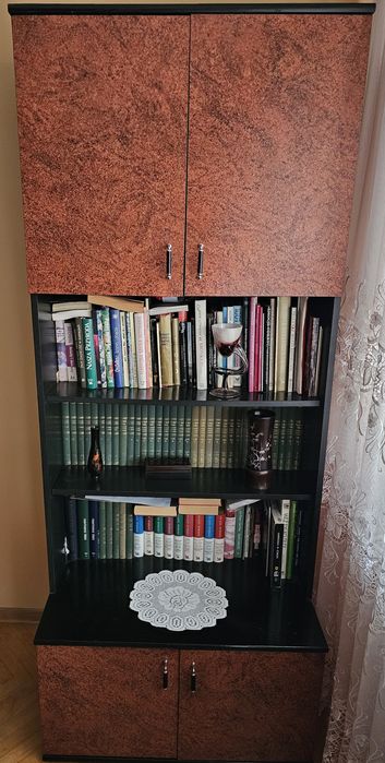 Regał / Biblioteczka