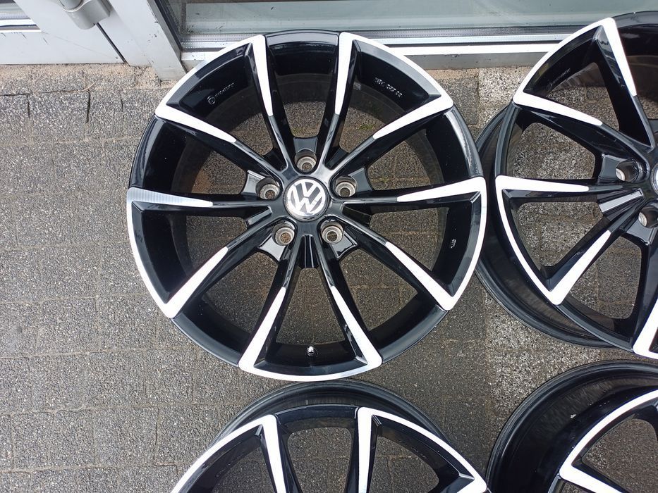 17" VW Golf VI VII Sharan Eos Caddy Touran Scirocco Passat Audi A3 A4